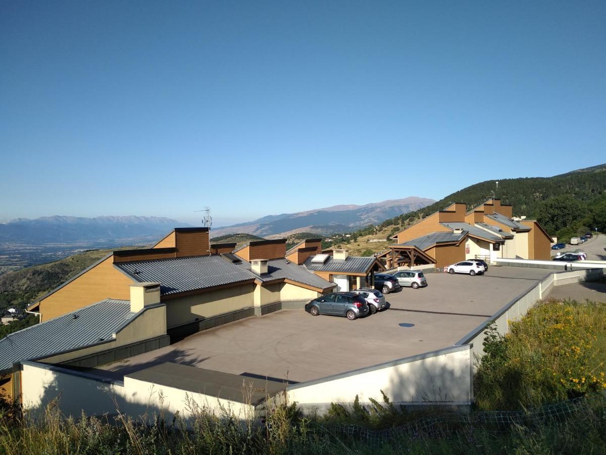 Apartment 605 Avec Vue Sur La Cerdagne Font-Romeu-Odeillo-Via